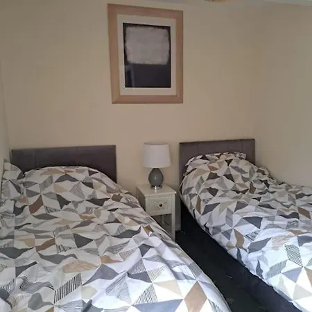 Barn Close *